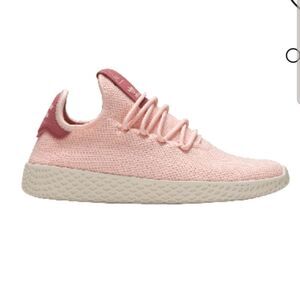 Pharrell x adidas Tennis Hu in Pink Sz.7.5